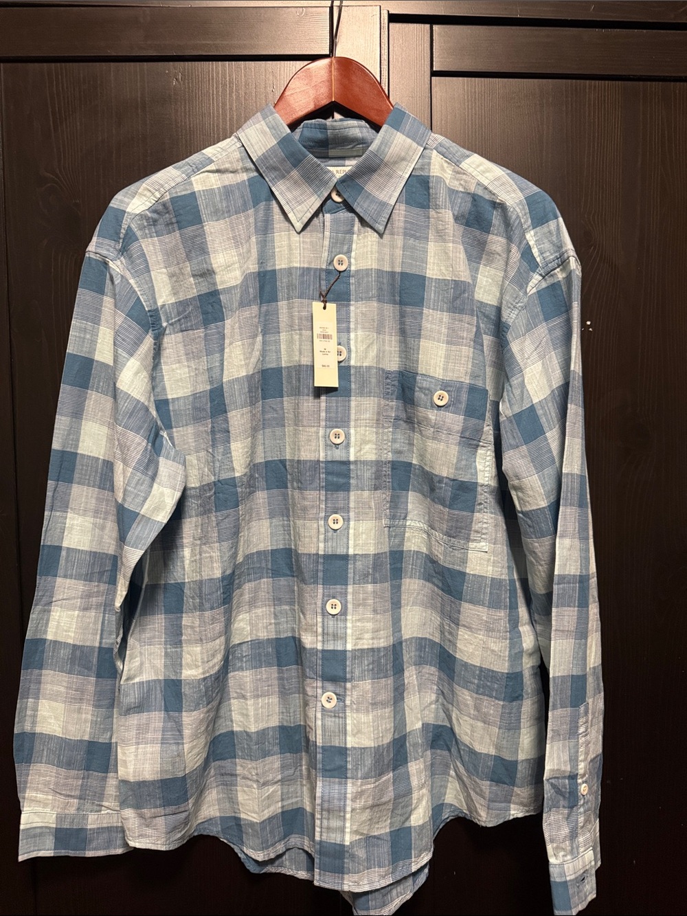 Banana Republic Men's Blue Plaid Button-Up Shirt - Classic & Relaxed Casual